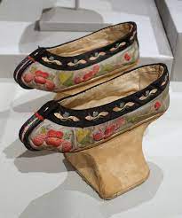 chinese traditional shoes