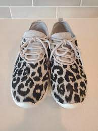 Cheetah Print Tennis Shoes: The Fierce Footwear Trend You Need to Explore