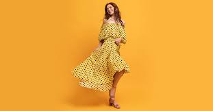 what color shoes to wear with a yellow dress
