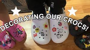 how to decorate crocs shoes
