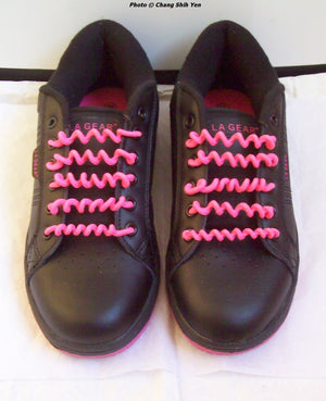 How to Put Curly Laces in Shoes: A Stylish Twist to Your Footwear**