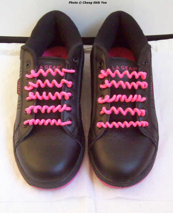 how to put curly laces in shoes