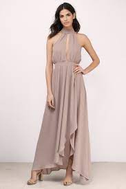 what shoes to wear with taupe dress