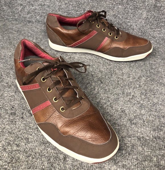 brown golf shoes
