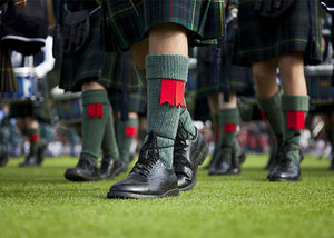 What Shoes to Wear with a Kilt: A Guide to Complete Your Traditional Attire