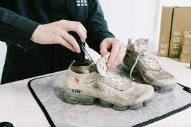 how to clean vapormax shoes