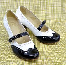 black and white shoes womens