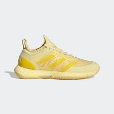 yellow tennis shoes