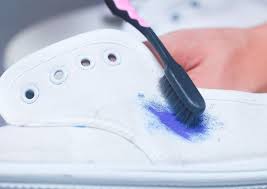 how to remove paint from shoes