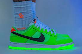 glow in the dark shoes
