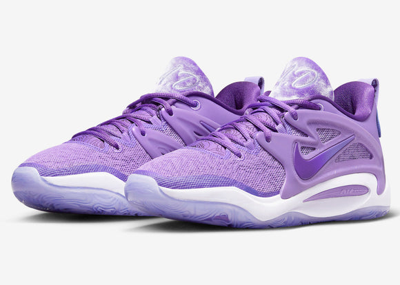 purple basketball shoes