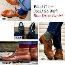 blue suit brown shoes what color socks