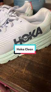 how to clean white hoka shoes