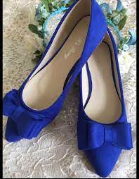 blue flat shoes