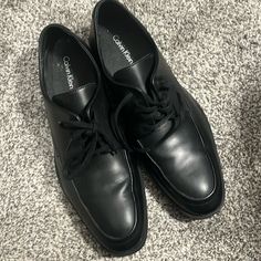 Timeless Elegance and Comfort: A Comprehensive Review of Calvin Klein Men's Shoes