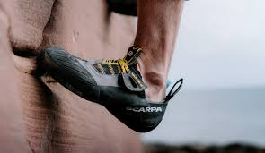 ﻿Scarpa Climbing Shoes: A Testament to Excellence in Climbing Gear