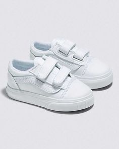 Stylish and Comfortable: The Perfect White Toddler Shoes for Every Occasion