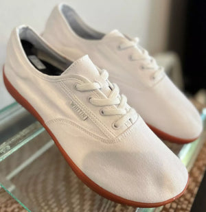 Step Into Comfort and Quality: A Comprehensive Review of Whitin Shoes