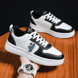 Casual Sneakers Men Skateboard Shoes Designer Fashion Walking Flats Breathable Sports Shoes 2023 New White Vulcanized Shoes Man