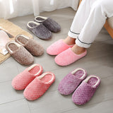 2023 Short Plush Slippers Mute Furry Slippers Non-slip Fur Flat Slippers Indoor Winter Warm Floor Slipper Soft Sole for Bedroom