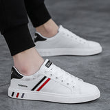 2022 Men&#39;s Casual Shoes Lightweight Breathable Men Shoes Flat Lace-Up Sneakers Men White Business Travel Tenis Masculino