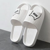 Cute Bear Men Slippers Thick Platform Sandals Women Summer 2023 Home Slippers Indoor Soft Sole Flip Flops Couple No-Slip Slipper