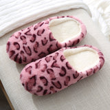 2023 Short Plush Slippers Mute Furry Slippers Non-slip Fur Flat Slippers Indoor Winter Warm Floor Slipper Soft Sole for Bedroom