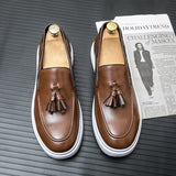 Men Leather Dress Shoes Design Brand Shoes Classic Tassel Brogue Mans Footwear Formal Shoes Bullock Shoes Zapatillas Hombre