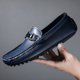 Fashion Driving Shoes Moccasin Soft Black White Loafers Split Leather Slip-On Men Casual Shoes Comfortable Sneakers Flats