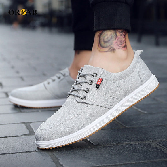 Men Shoes New Hemp Breathable Men Casual Shoes Driving Moccasin Men Soft Comfortable Loafers Brand Fashion Half Slippers Flats